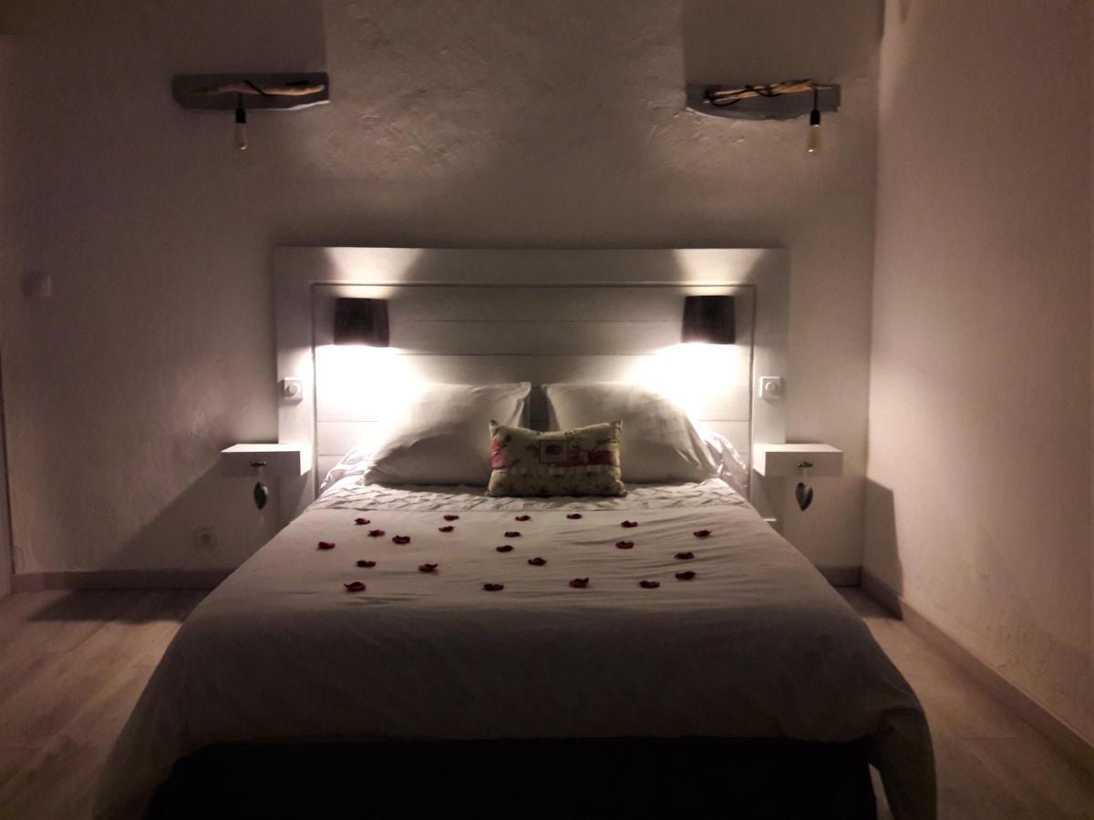 B & B "Les Charmettes" Vedène Eksteriør bilde